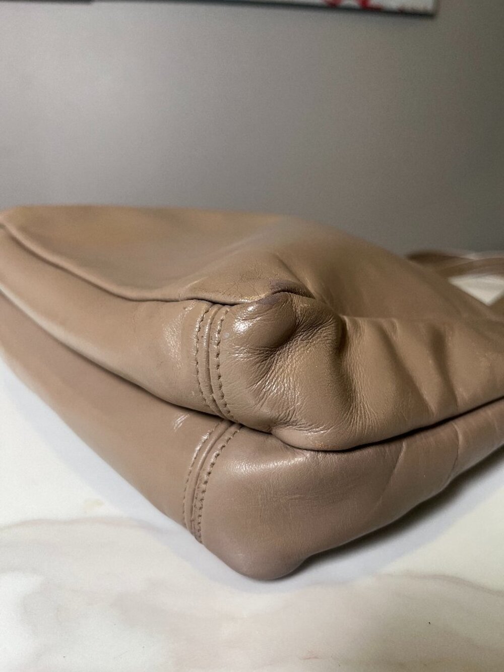 SAS Taupe Leather Vintage Shoulder Bag Made in USA - Picture 7 of 13